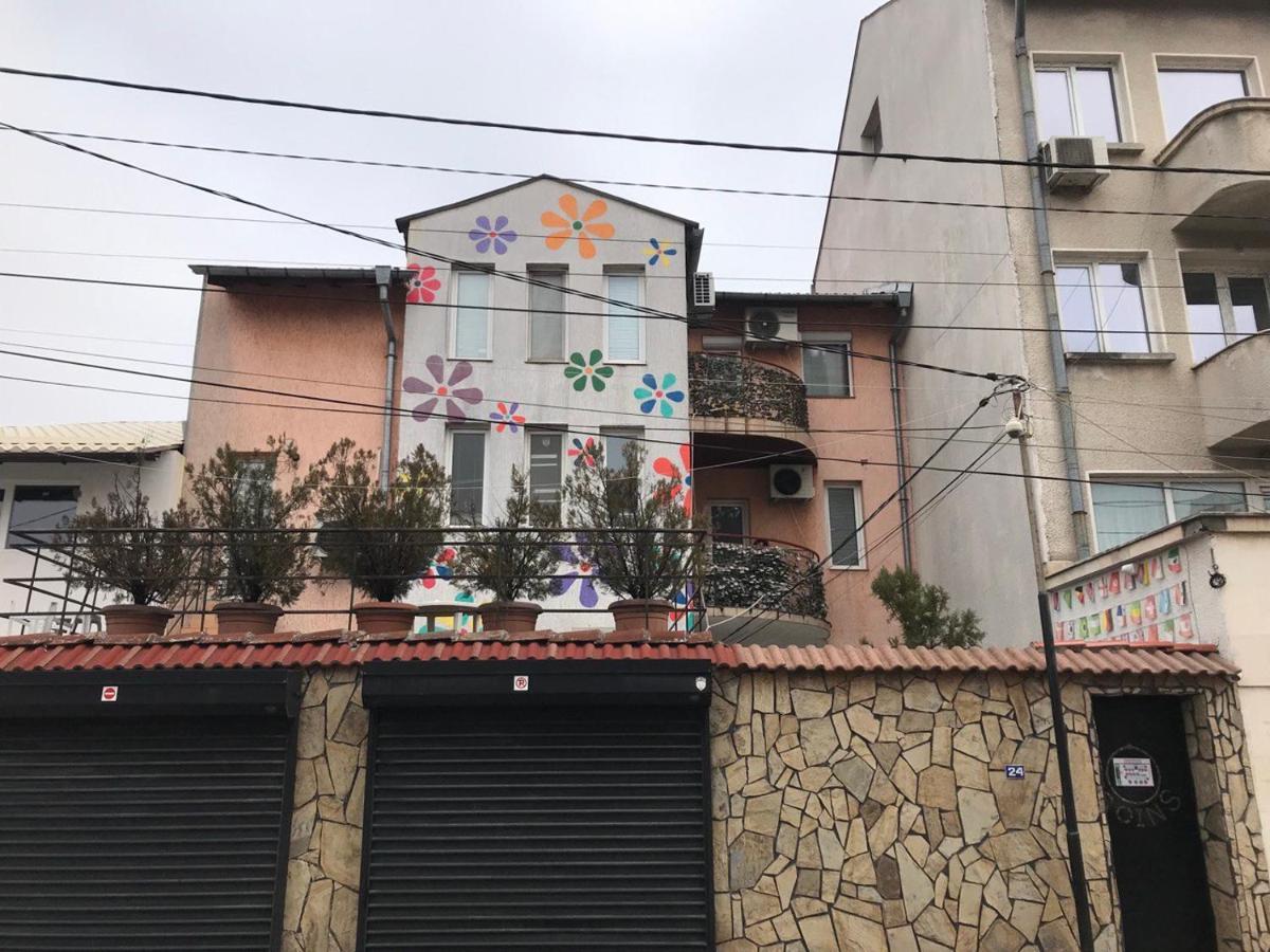 10 Coins Hostel & Tours Sofia Bagian luar foto