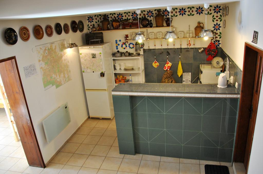 10 Coins Hostel & Tours Sofia Bagian luar foto