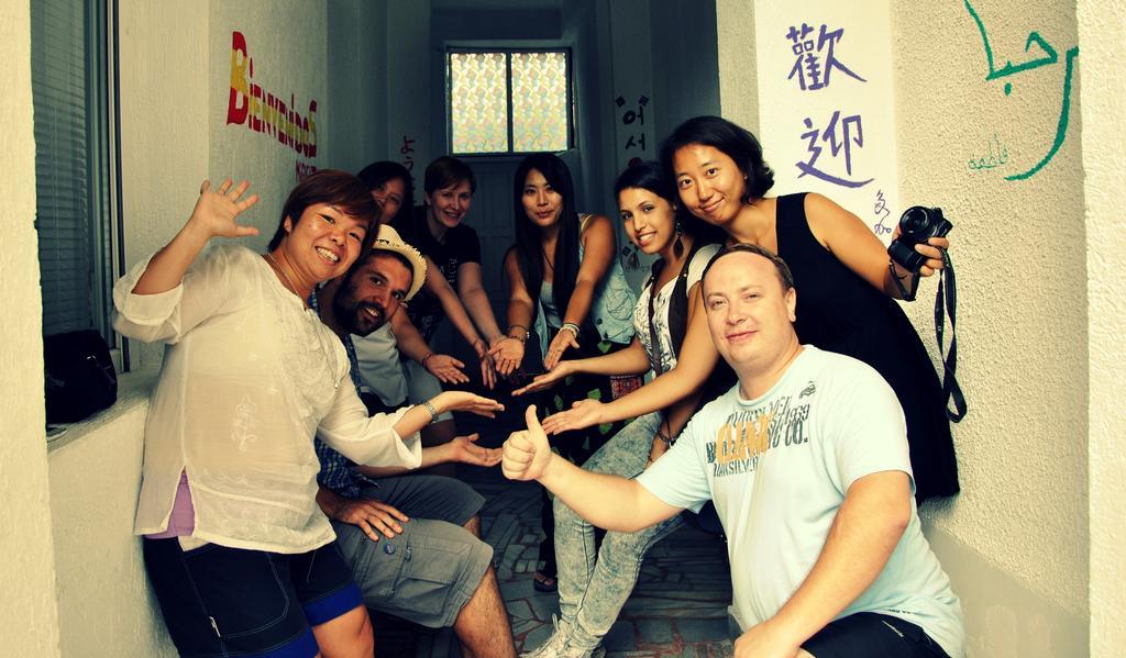 10 Coins Hostel & Tours Sofia Bagian luar foto