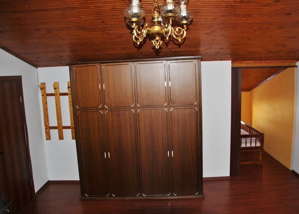 10 Coins Hostel & Tours Sofia Bagian luar foto